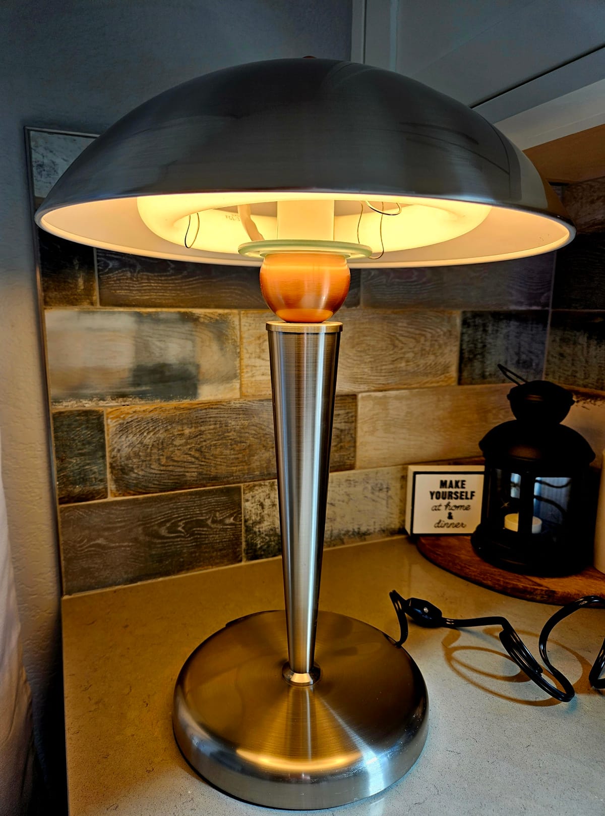 Vintage 80s 90s Memphis Design Post Style Table Office Desk Lamp Light Metal